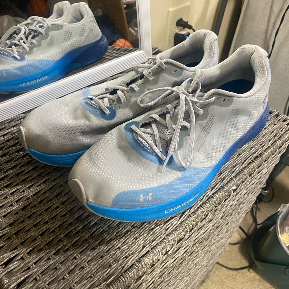 Under Armour Gray and Blue Athletic Sneakers SZ14
